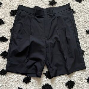 PGA Tour size 34 Black golf Shorts